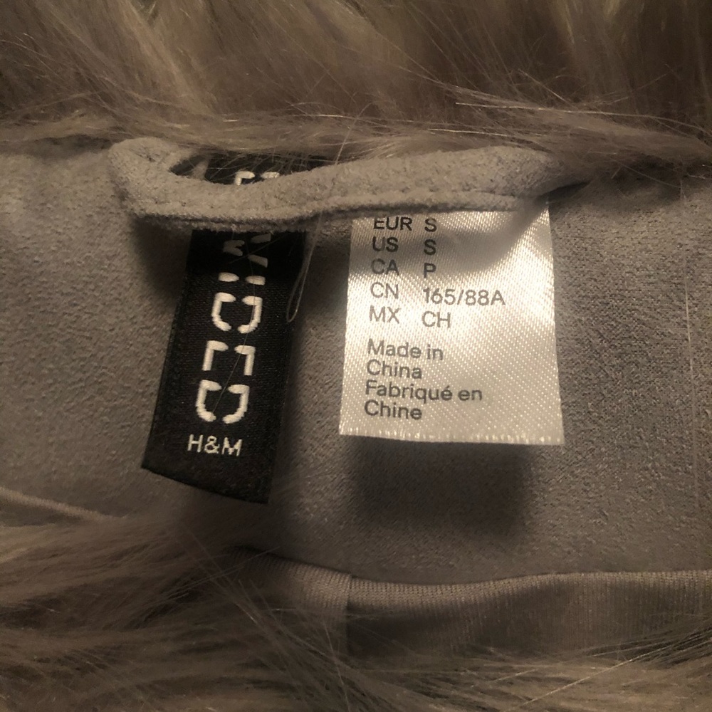 Brand New Grey Furry H&M Jacket - Picture 4 of 4